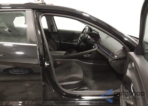 2024 Hyundai Elantra Sel z USA, uszkodzony, nr VIN KMHLS4DG5RU778835